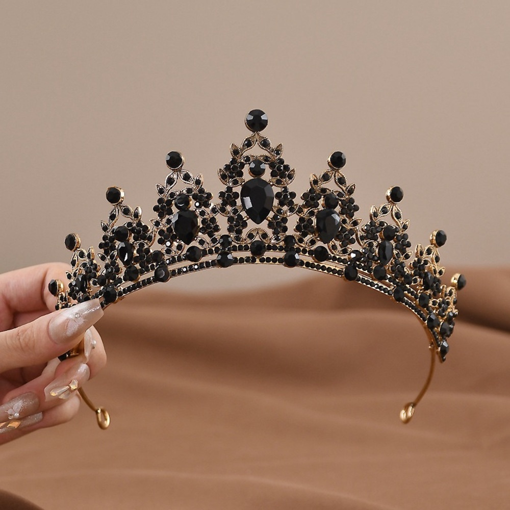 Elegant Black and Gold Tiara